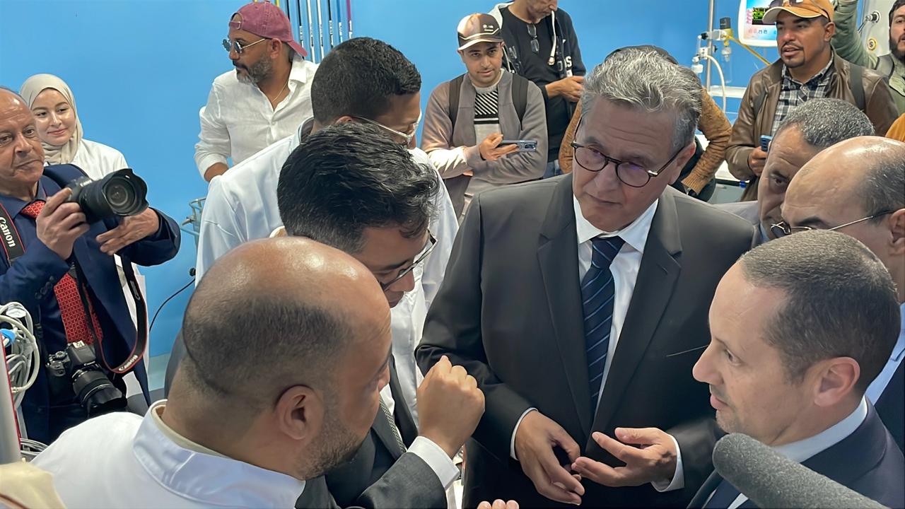 الحكومة تطلق مشروع تأهيل 1400 مؤسسة صحية للقرب بميزانية تفوق 6 مليارات درهم