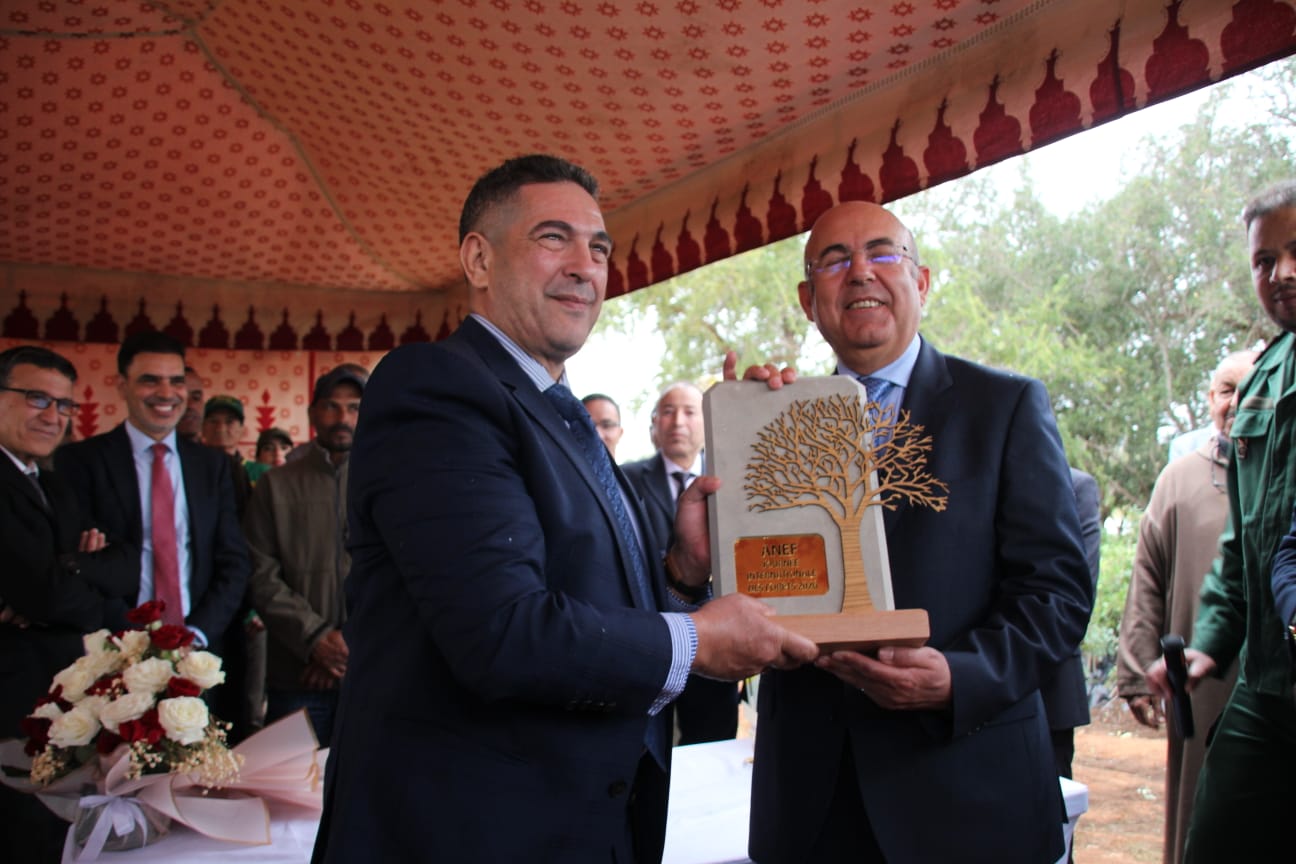 سوس ماسة تعتمد تقنية “Waterbox” لإنجاح برامج التشجير في المناطق الجافة