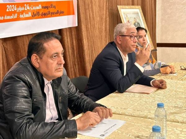 رئيس النقابة الوطنية للصحافة المغربية ..اخشيشن من العيون “من حق إعلام القرب أن يستفيد من دعم الجهات والأقاليم”