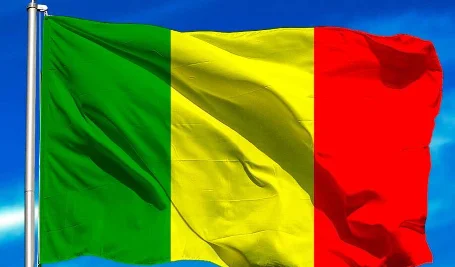 مالي تسحب اعترافها بالبوليساريو وتدعم الحكم الذاتي المغربي