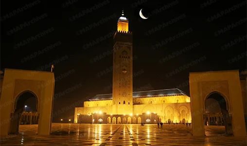 وزارة الأوقاف والشؤون الإسلامية تعلن عن … عيد الفطر المبارك يوم غد الجمعة