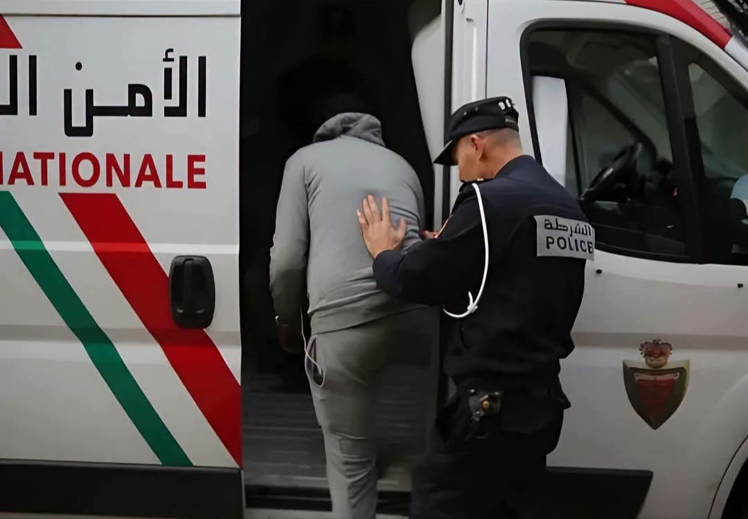 توقيف شاب بتزنيت للاشتباه في التحريض على الهجرة السرية نحو سبتة