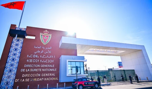 توقيف المتورط في تحريض طفل على شرب مادة مسكرة