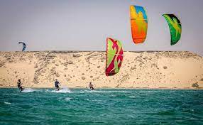 الداخلة.. تنظيم الدورة الـ 11 لبطولة العالم للتزحلق على الألواح الطائرة الأمير مولاي الحسن من 27 إلى 31 أكتوبر الجاري