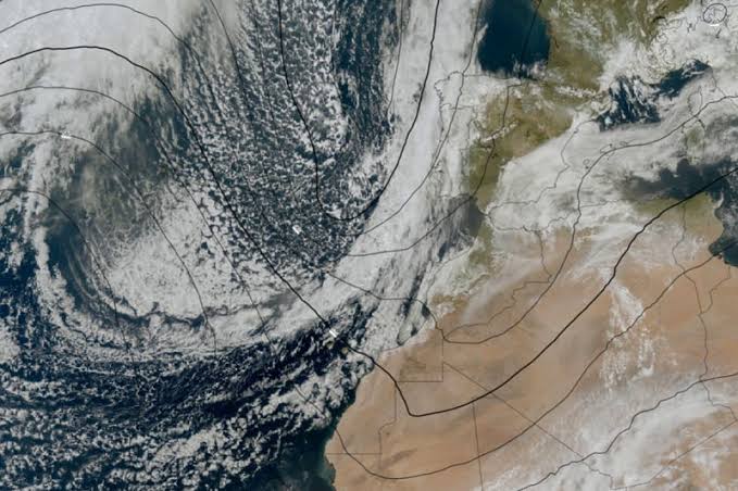 اضطرابات جوية قوية في مستوى يقظة برتقالي