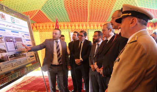 تدشين وإعطاء انطلاقة مشاريع تنموية بالداخلة بمناسبة عيد العرش المجيد