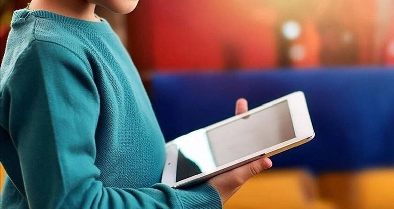 ماليزيا تمنع حسابات التواصل للأطفال دون 16 عاما