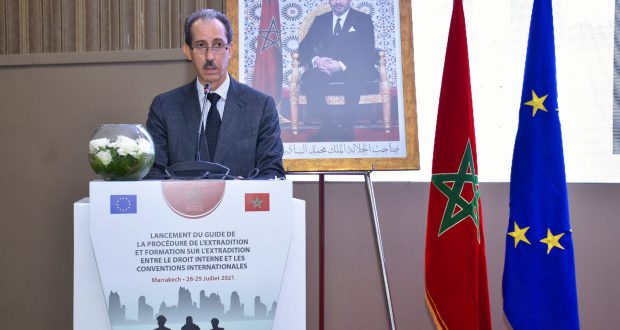 الداكي ..الدليل العملي لمسطرة تسليم المجرمين ثمرة تعاون بين المغرب والاتحاد الأوروبي ووثيقة مرجعية لتيسير وتوحيد العمل بالنيابات العامة