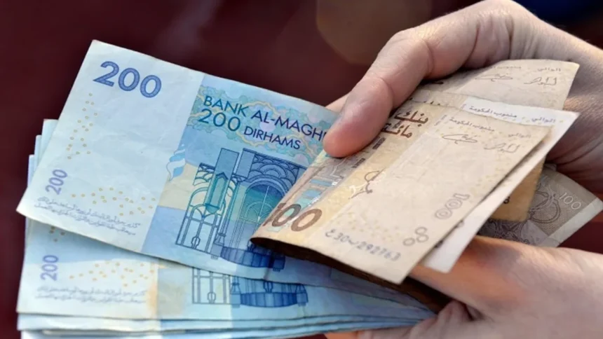 مطالب بتسبيق صرف الأجور تكشف أزمة القدرة الشرائية