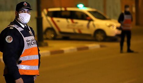 خنيفرة:بسبب ارتفاع عدد الإصابات بفيروس كورونا، السلطات تشدد إجراءات التنقل بين أحياء المدينة