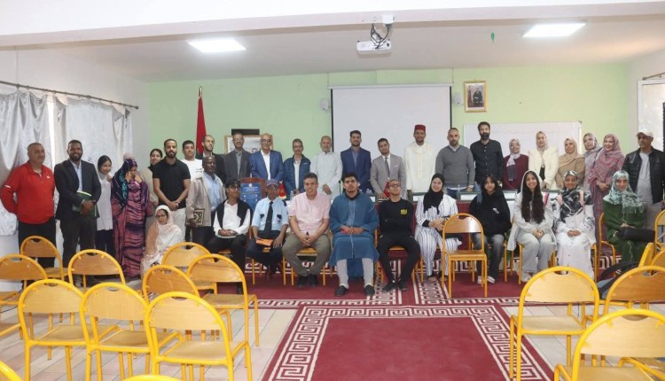 طانطان تواجه زحف المخدرات بندوة تحسيسية