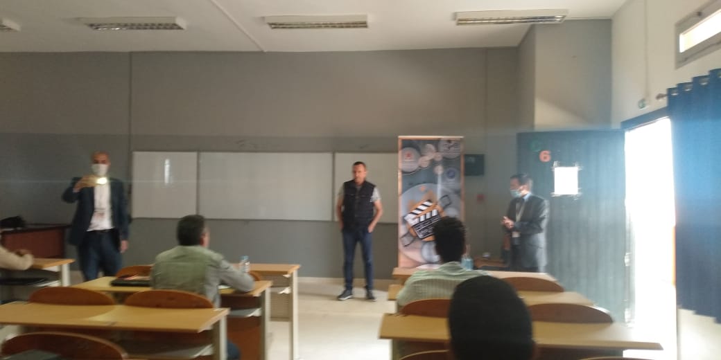 العيون ..تنظيم دورة تكوينية في كتابة السيناريو وتقنيات التصويرلفائدة جمعويين