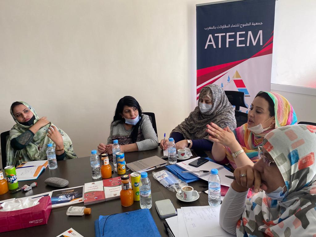 جمعية الطموح للنساء المقاولات بالمغرب تنظم بالعيون لقاء دراسيا حول البرنامج التمويلي “انطلاقة ومواكبة”