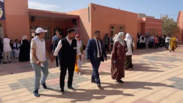 بوجدور.. انطلاق القافلة الرابعة “باب/باب” لتشجيع الالتحاق المبكر بالمدرسة