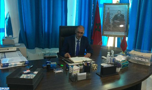 عميد كلية العلوم والتقنيات بالحسيمة يجيب عن أسئلةالدخول الجامعي المقبل
