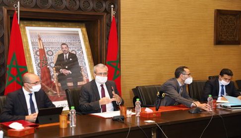 وزير العدل يستعرض حصيلة عمل الوزارة في اجتماع عن بعد مع المديرين الفرعيين والمسؤولين الإداريين بقطاع العدل