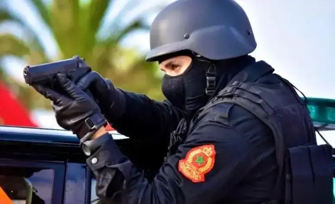 رصاصة تحذيرية تنهي مقاومة عنيفة في الخميسات