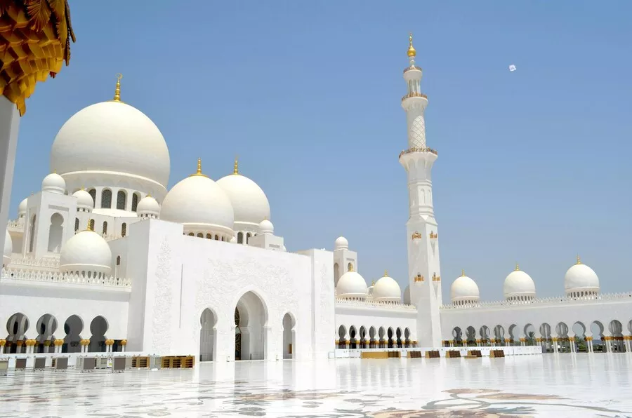 تحديث شبكة الطرق: مشاريع البنية التحتية الجديدة