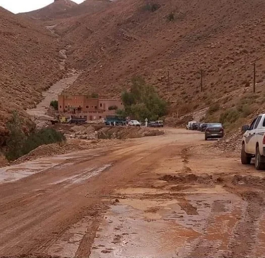 تنبيه جوي بإقليم تنغير… دعوة للحذر من التساقطات الرعدية