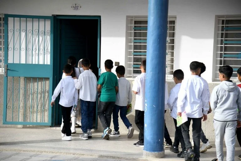 وزارة التربية تعتمد التوقيت الجديد للحصص الدراسية ابتداء من 20 شتنبر