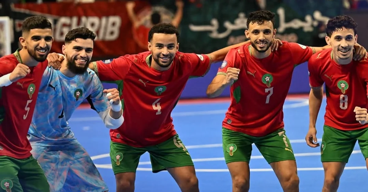 “الكاف” تشيد بإنجاز أسود القاعة